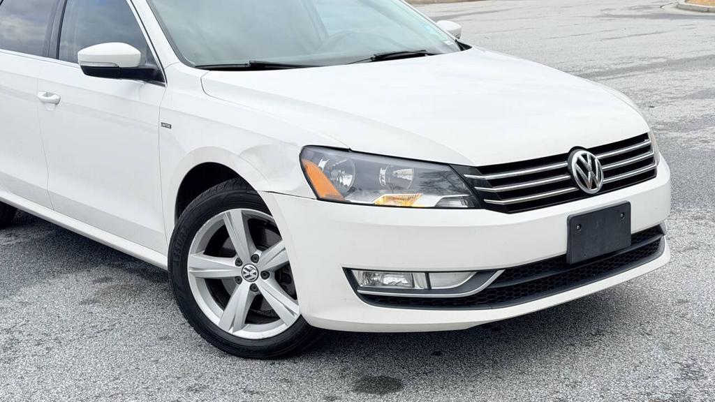 2015 Volkswagen Passat - $5,999