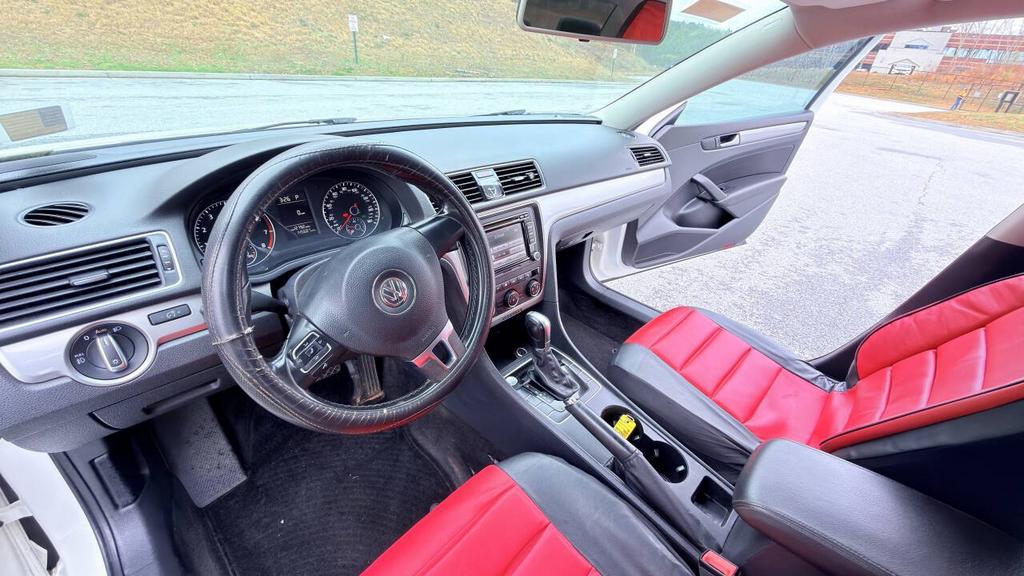 2015 Volkswagen Passat - $5,999