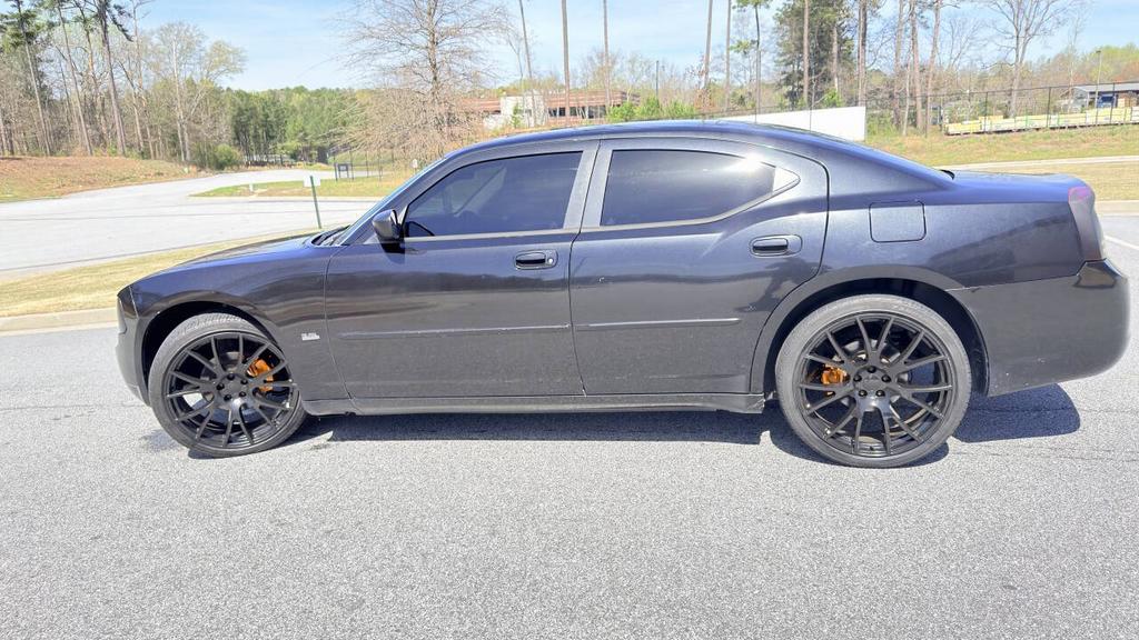 2006 Dodge Charger - $6,900