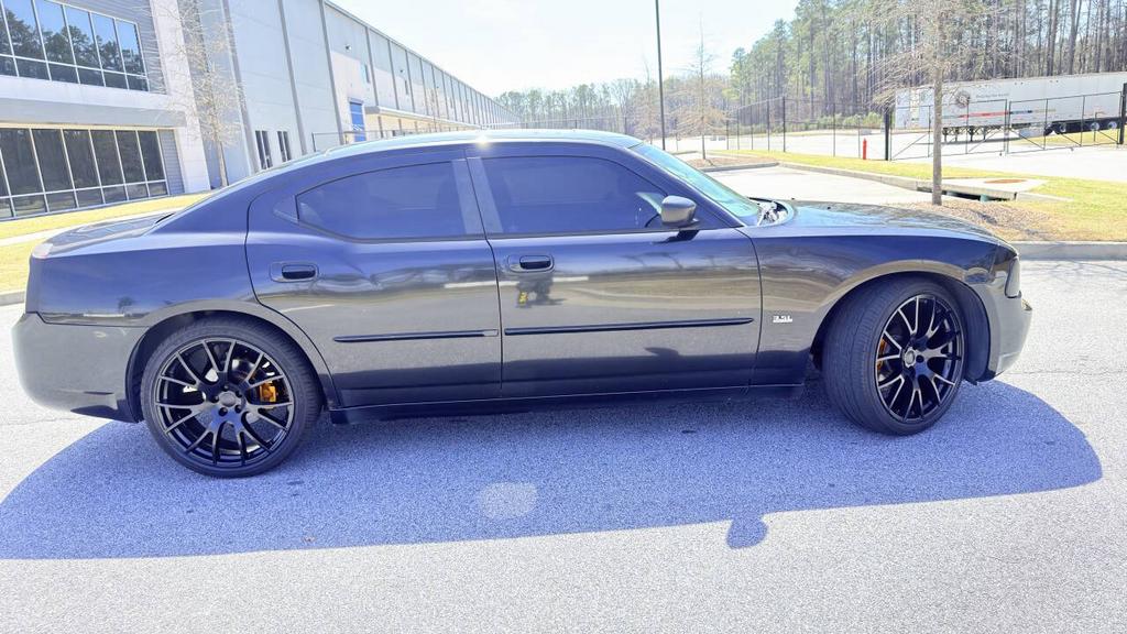 2006 Dodge Charger - $6,900