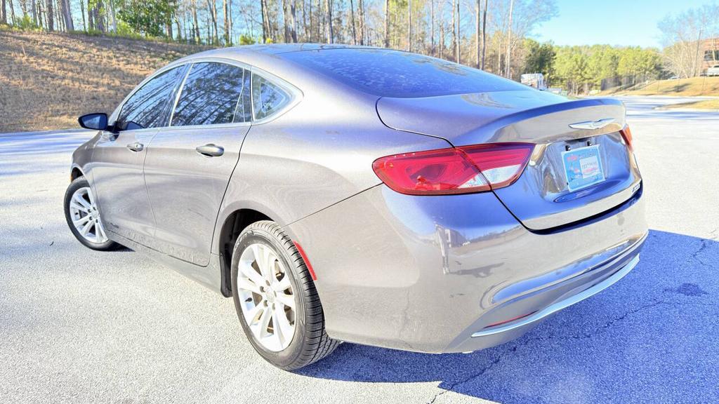 2016 Chrysler 200 - $6,500