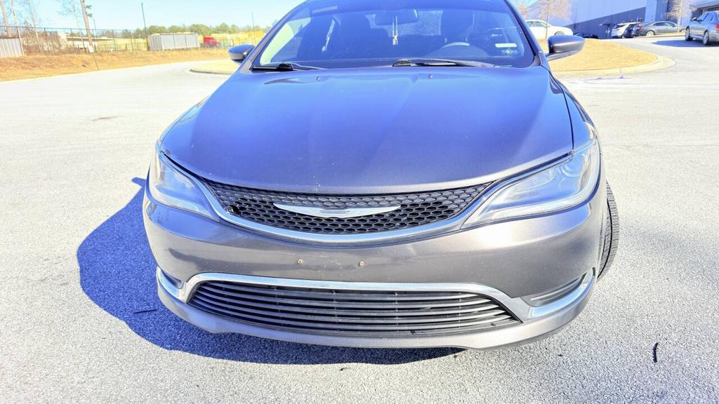 2016 Chrysler 200 - $6,500
