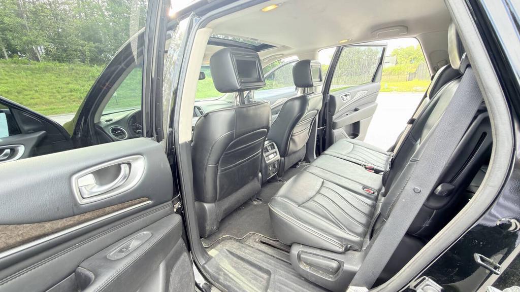 2013 INFINITI JX - $8,500