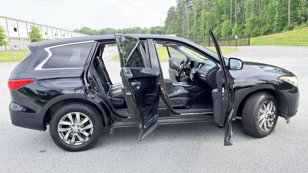 2013 INFINITI JX - $8,500