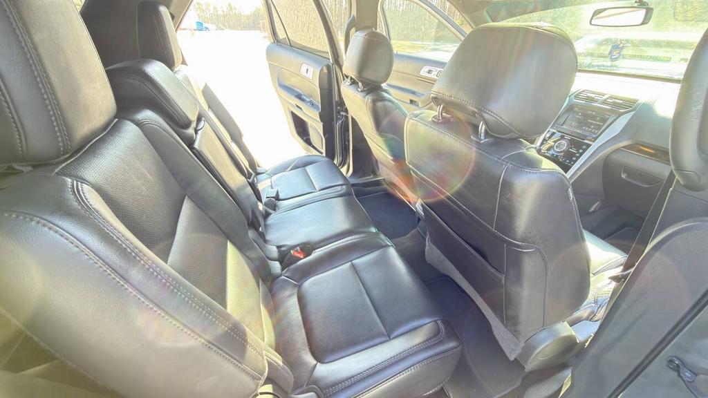 2013 Ford Explorer - $6,999
