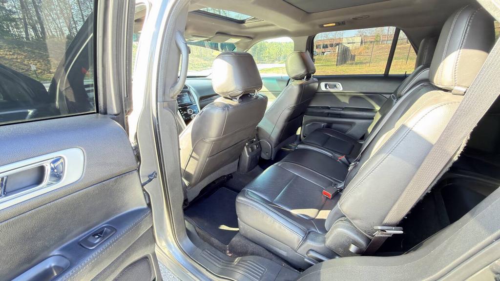 2013 Ford Explorer - $6,999