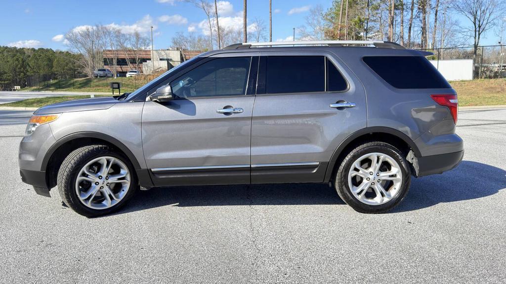 2013 Ford Explorer - $6,999