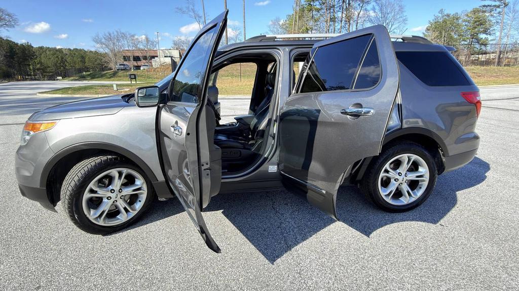 2013 Ford Explorer - $6,999