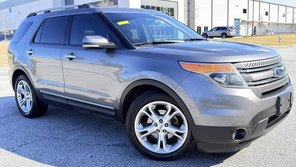 2013 Ford Explorer - $6,999
