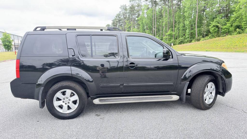 2010 Nissan Pathfinder - $4,999