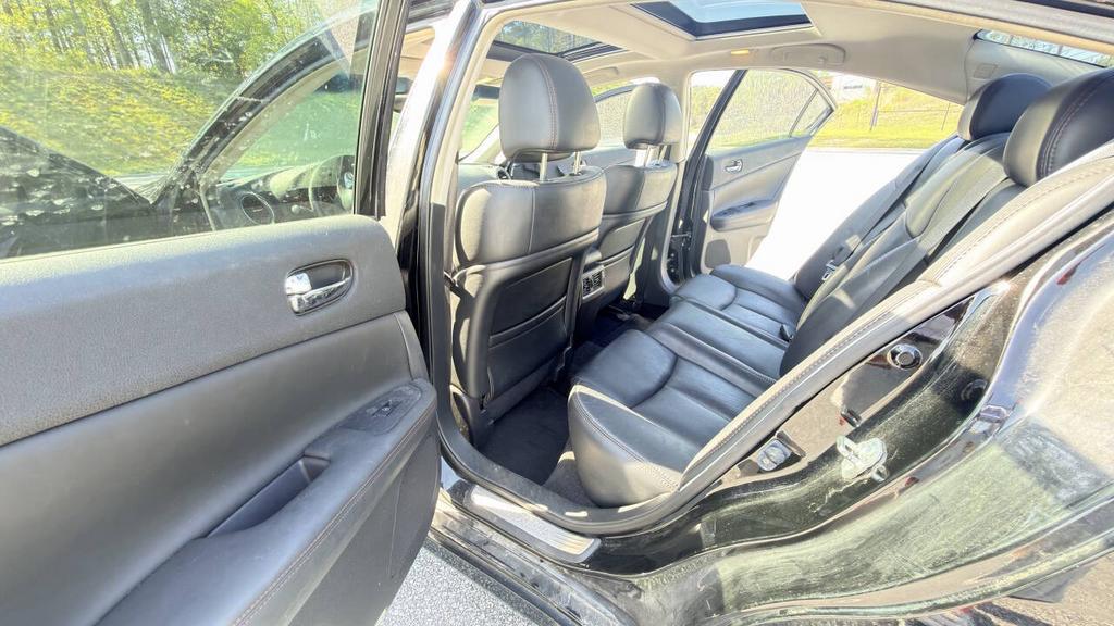 2011 Nissan Maxima - $6,999