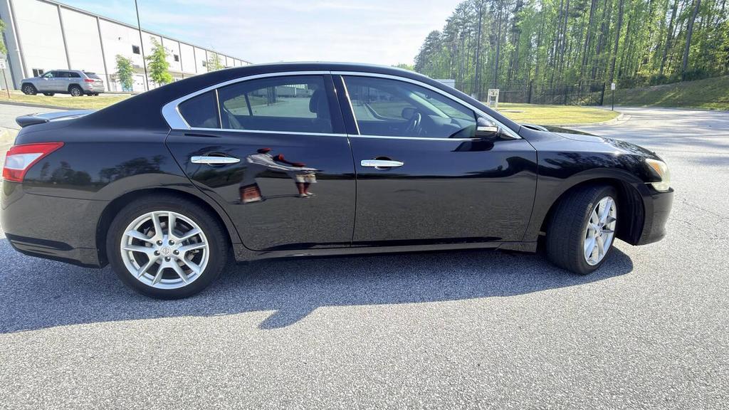 2011 Nissan Maxima - $6,999