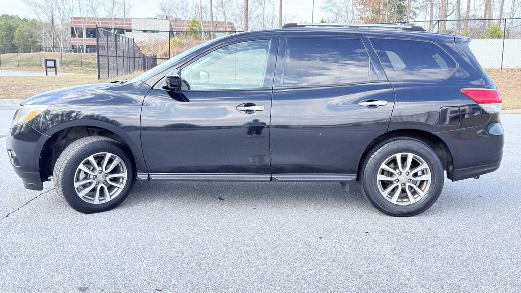 2013 Nissan Pathfinder - $7,500