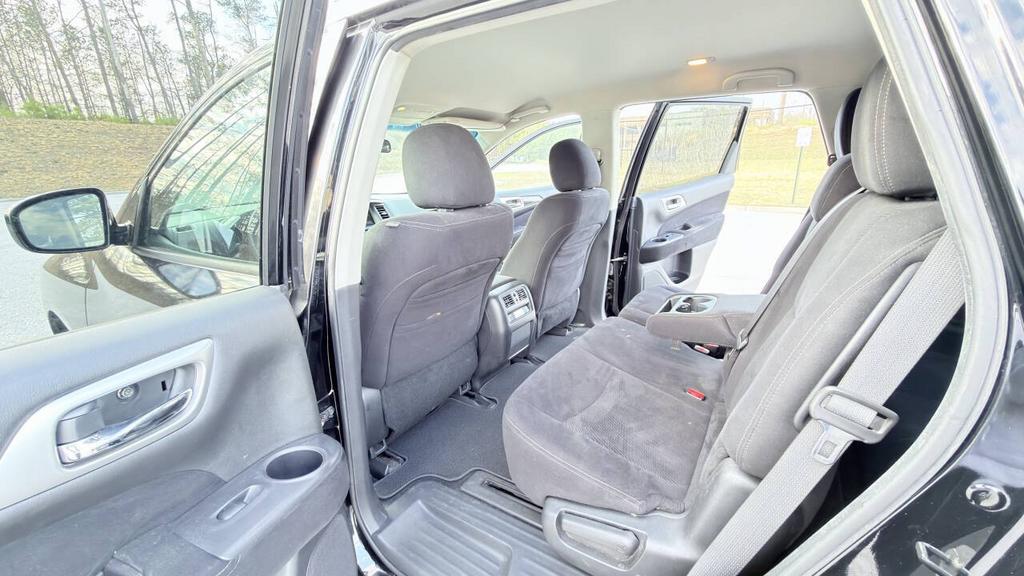 2013 Nissan Pathfinder - $7,500