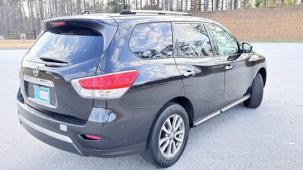2013 Nissan Pathfinder - $7,500