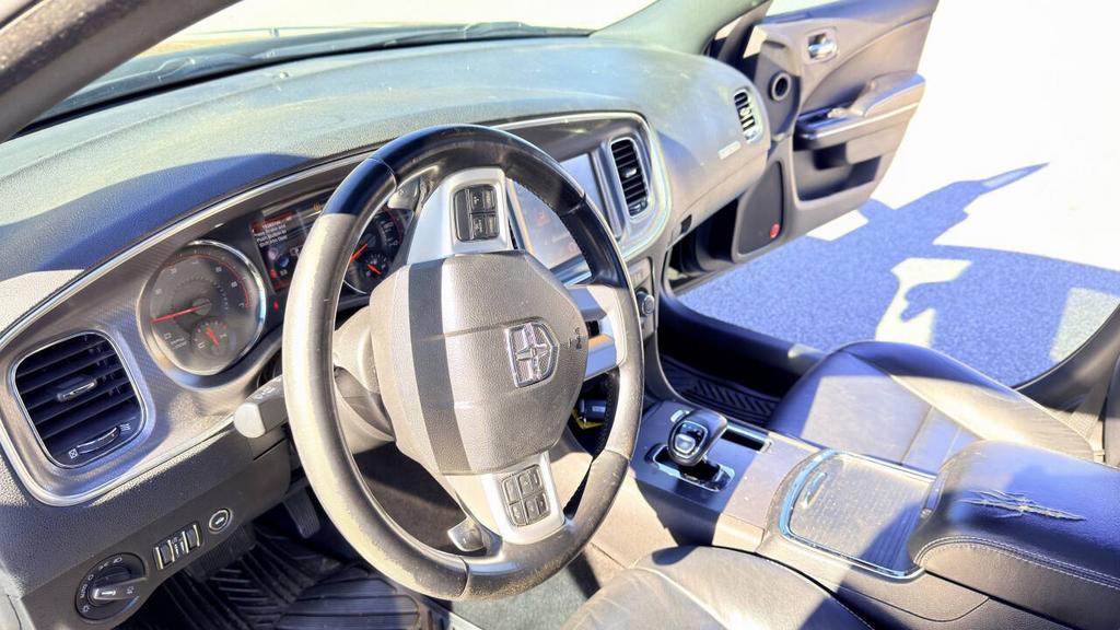 2012 Dodge Charger - $7,500