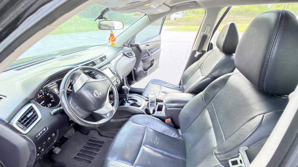 2015 Nissan Rogue - $6,500
