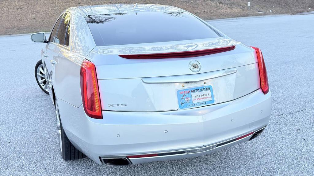 2013 Cadillac XTS - $7,800