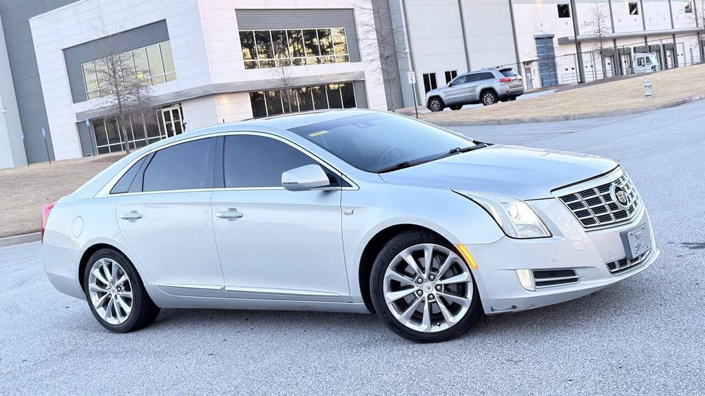 2013 Cadillac XTS - $7,800