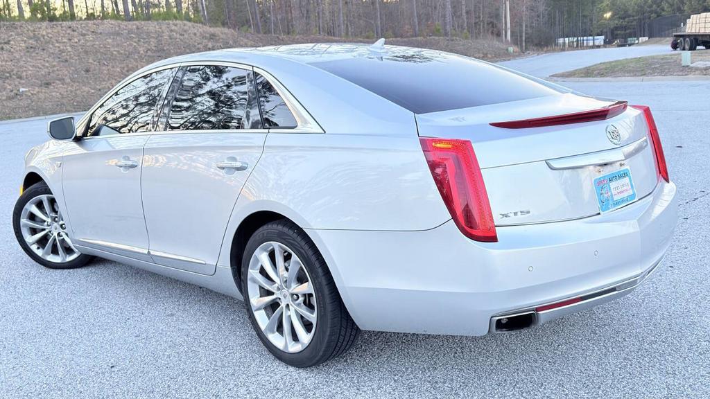 2013 Cadillac XTS - $7,800