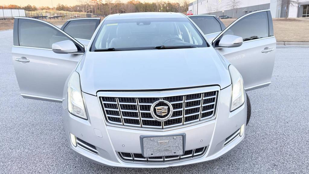 2013 Cadillac XTS - $7,800