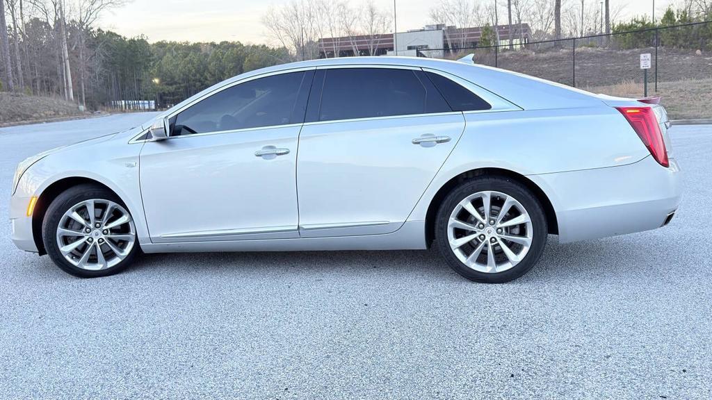 2013 Cadillac XTS - $7,800