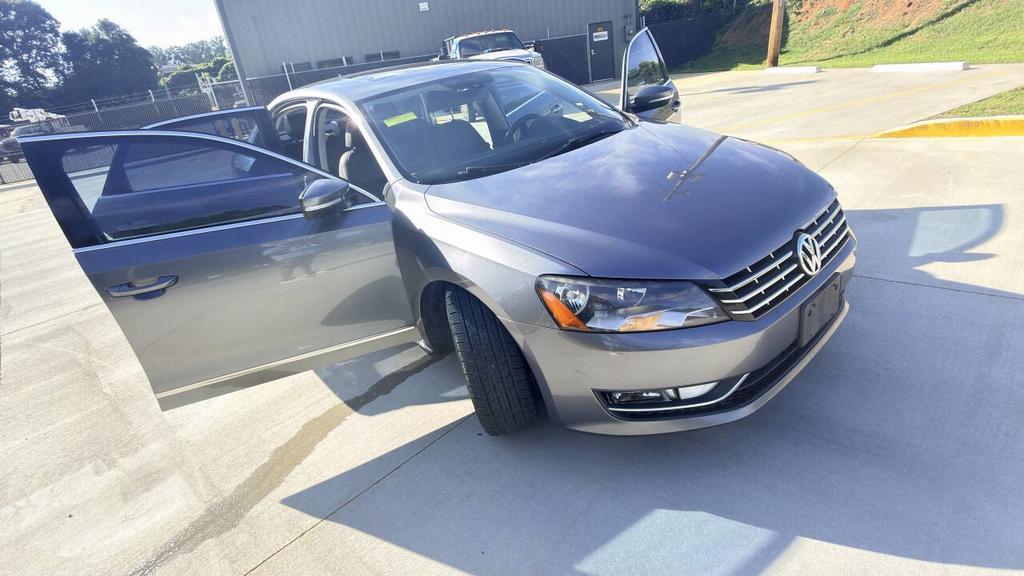 2015 Volkswagen Passat - $5,999