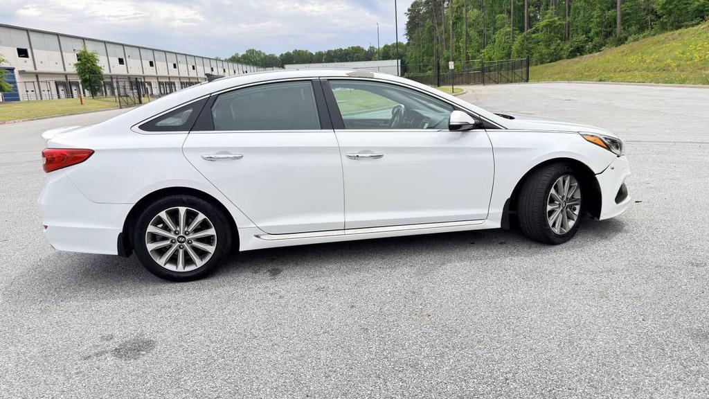 2016 Hyundai Sonata - $7,999