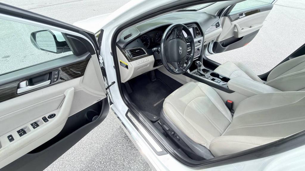 2016 Hyundai Sonata - $7,999