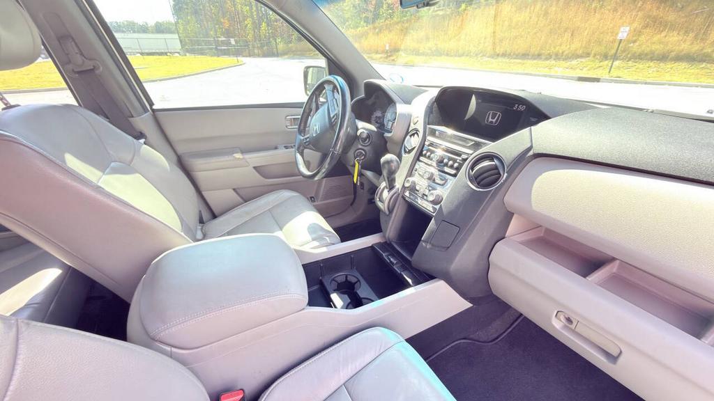2012 Honda Pilot - $6,500