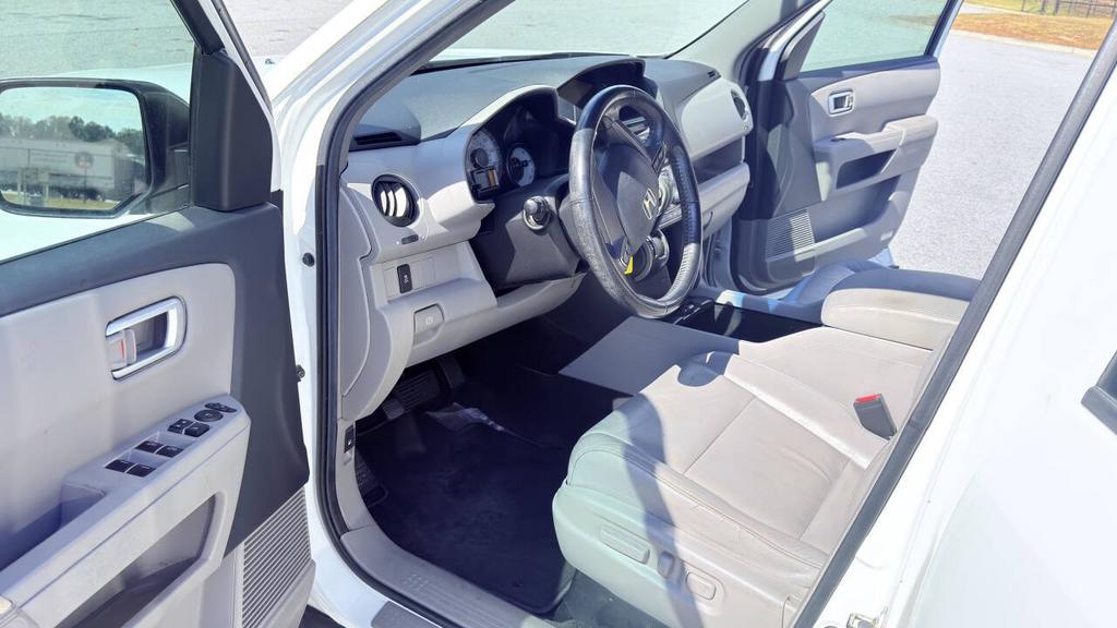 2012 Honda Pilot - $6,500