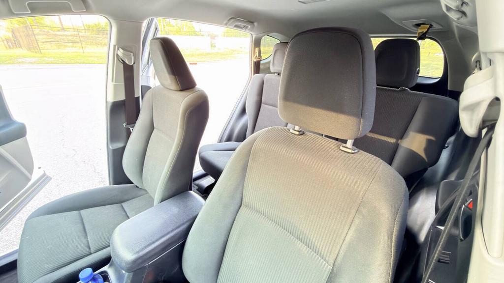 2016 Toyota RAV4 - $12,999