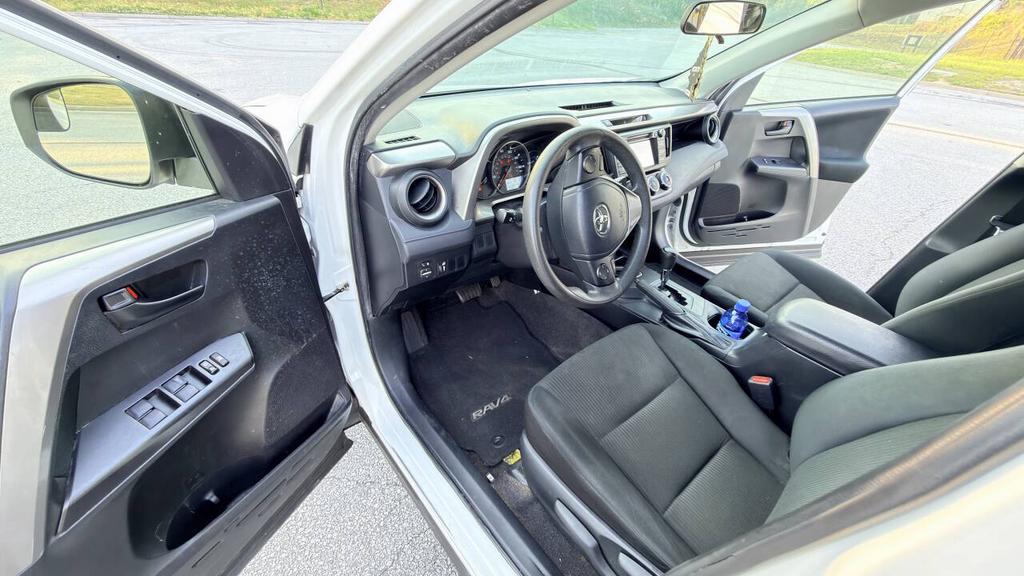 2016 Toyota RAV4 - $12,999