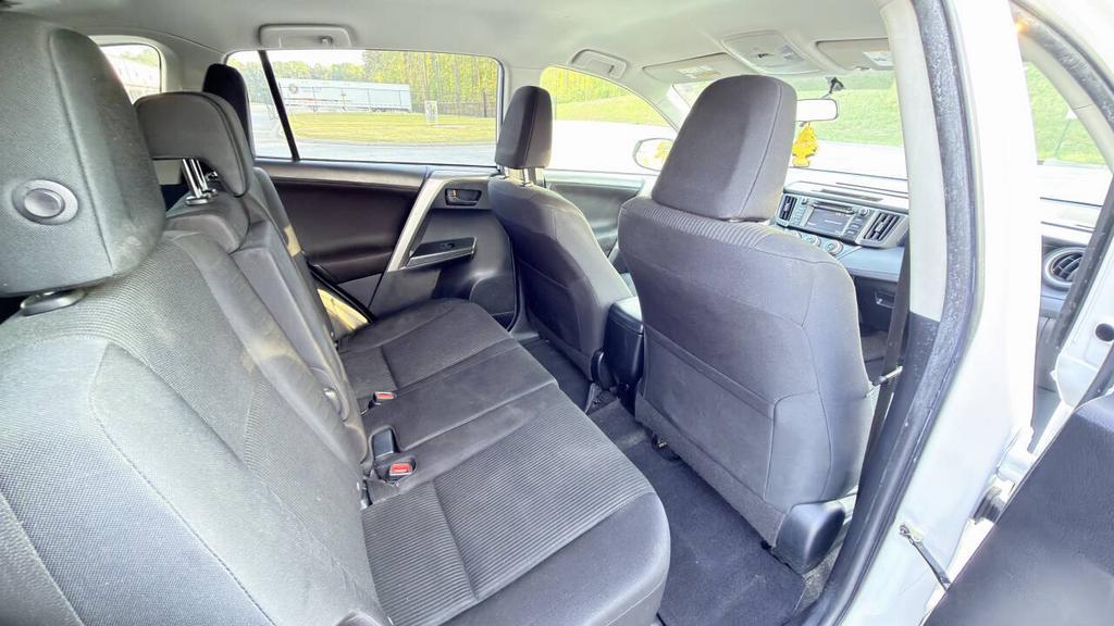 2016 Toyota RAV4 - $12,999