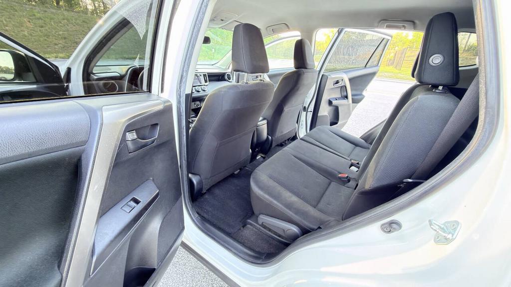 2016 Toyota RAV4 - $12,999