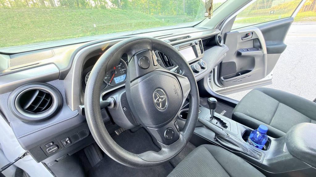 2016 Toyota RAV4 - $12,999