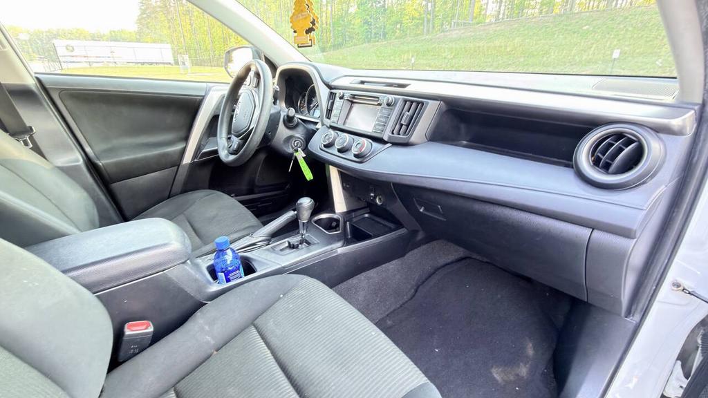 2016 Toyota RAV4 - $12,999
