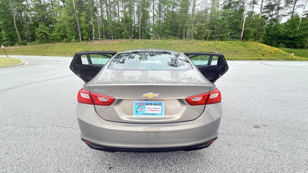 2017 Chevrolet Malibu - $6,500