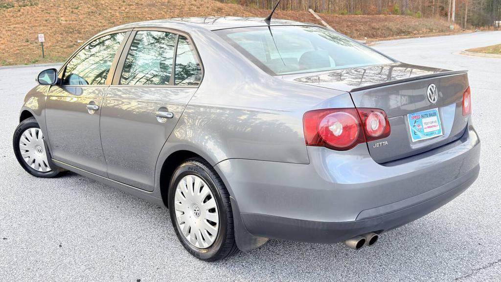 2009 Volkswagen Jetta - $4,500