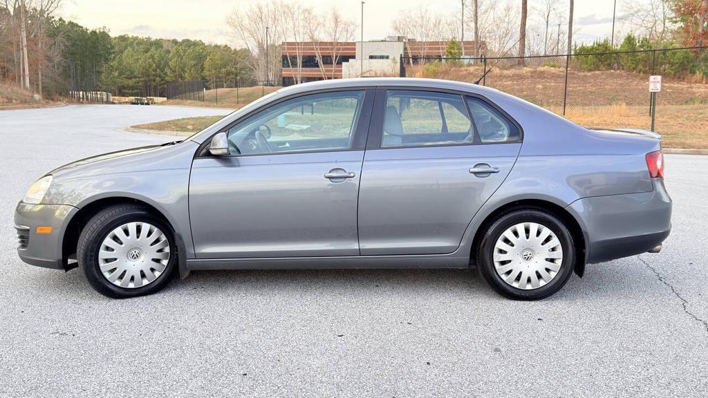 2009 Volkswagen Jetta - $4,500