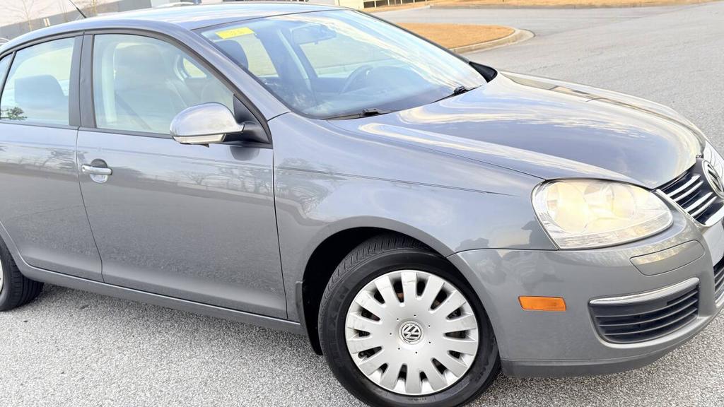 2009 Volkswagen Jetta - $4,500