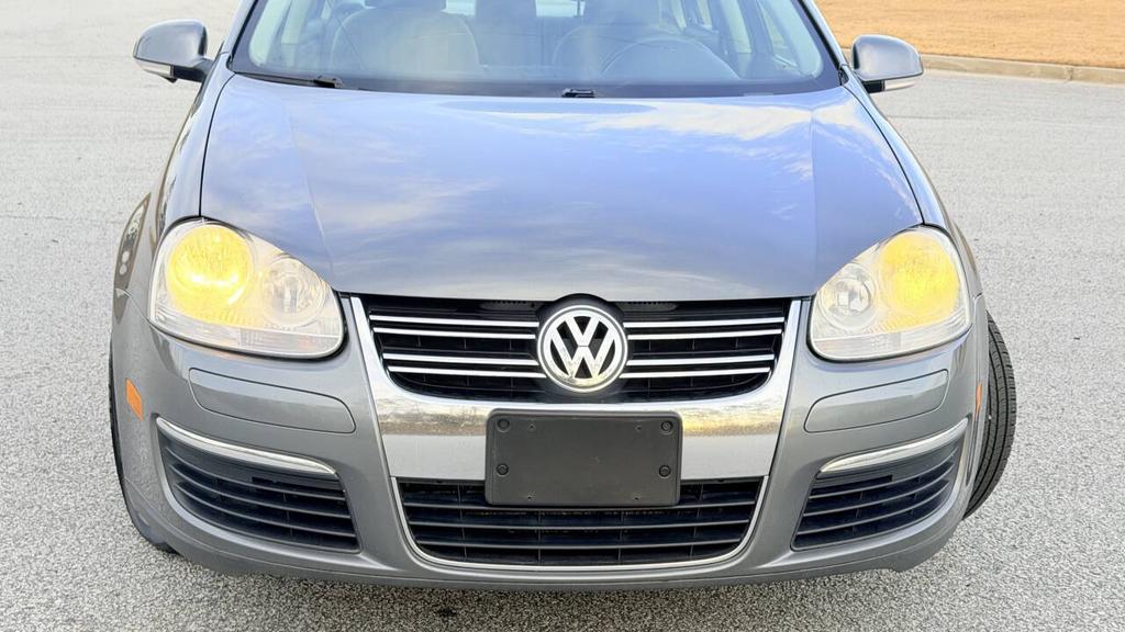 2009 Volkswagen Jetta - $4,500