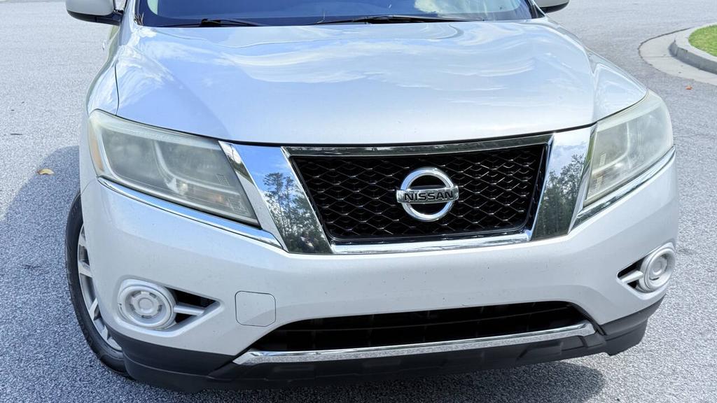 2013 Nissan Pathfinder - $6,999
