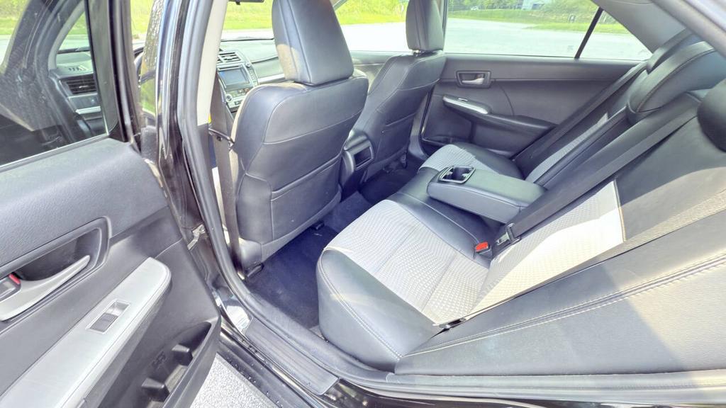 2012 Toyota Camry - $7,500