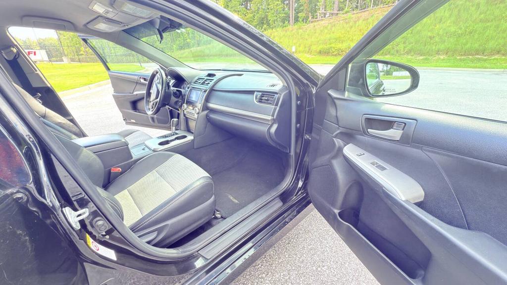 2012 Toyota Camry - $7,500