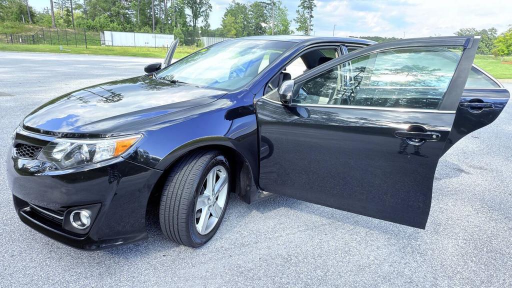 2012 Toyota Camry - $7,500