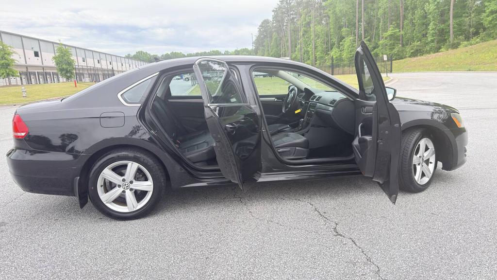 2014 Volkswagen Passat - $6,500