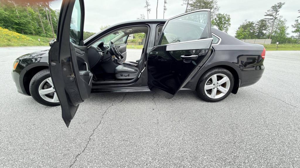 2014 Volkswagen Passat - $6,500