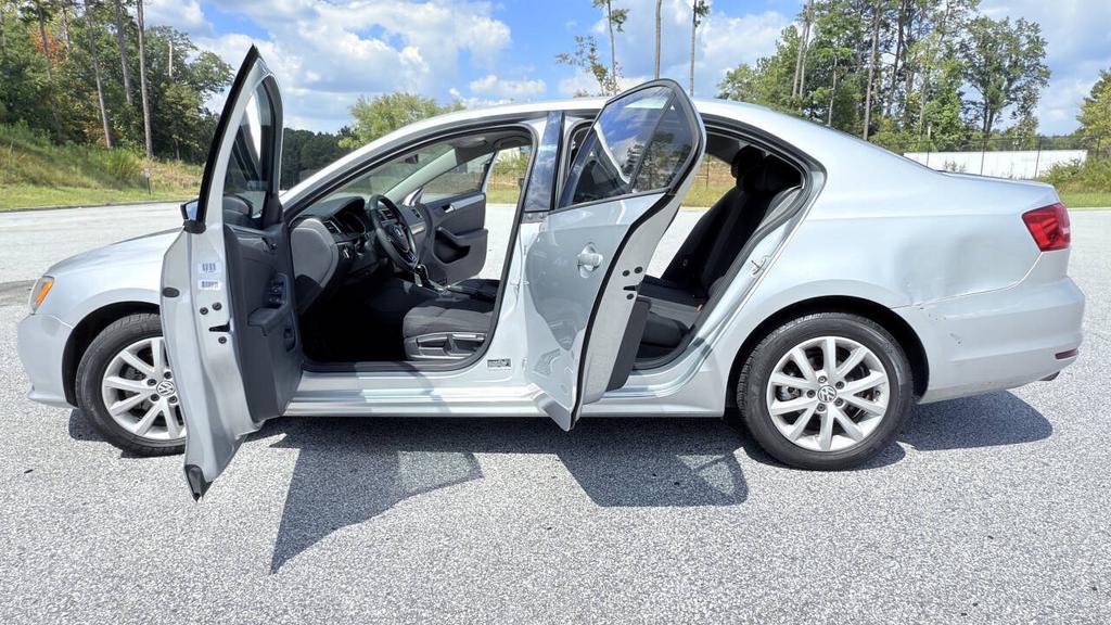 2015 Volkswagen Jetta - $7,500