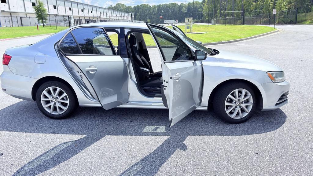 2015 Volkswagen Jetta - $7,500